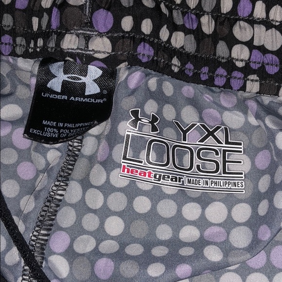 YXL UNDER ARMOUR RUNNING SHORTS - Picture 2 of 4